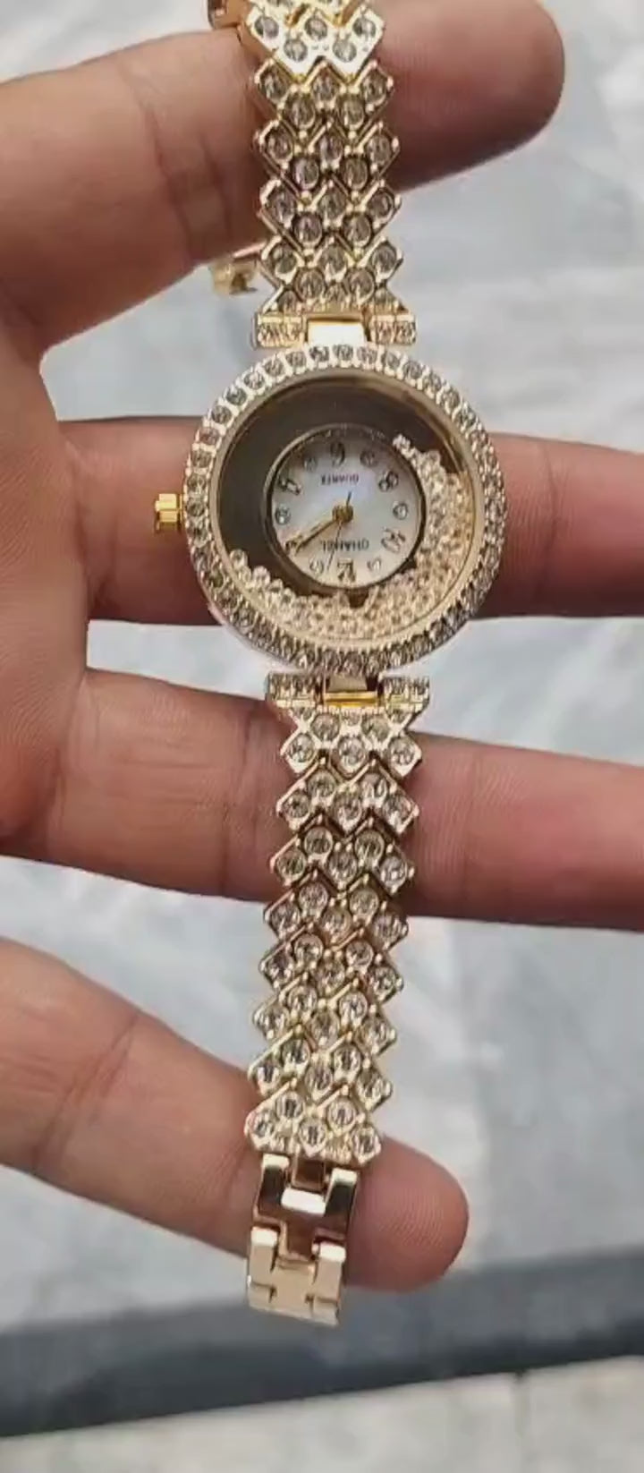 Fashion Watch Popular Fashion Diamond Women’s Watch Quartz Leisure Watches For Women Luxury Watch (without Box